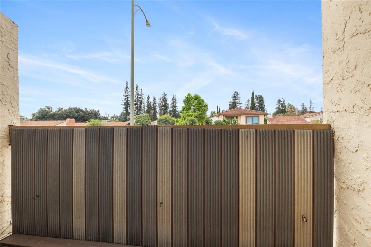 Detail Gallery Image 32 of 44 For 1503 Willowhaven Ct, San Jose,  CA 95126 - 3 Beds | 2 Baths