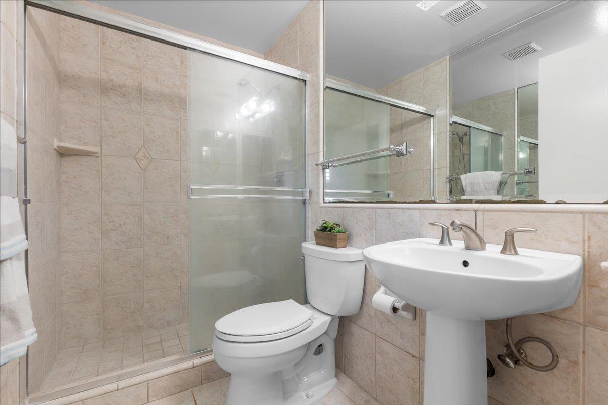 Detail Gallery Image 33 of 44 For 1503 Willowhaven Ct, San Jose,  CA 95126 - 3 Beds | 2 Baths