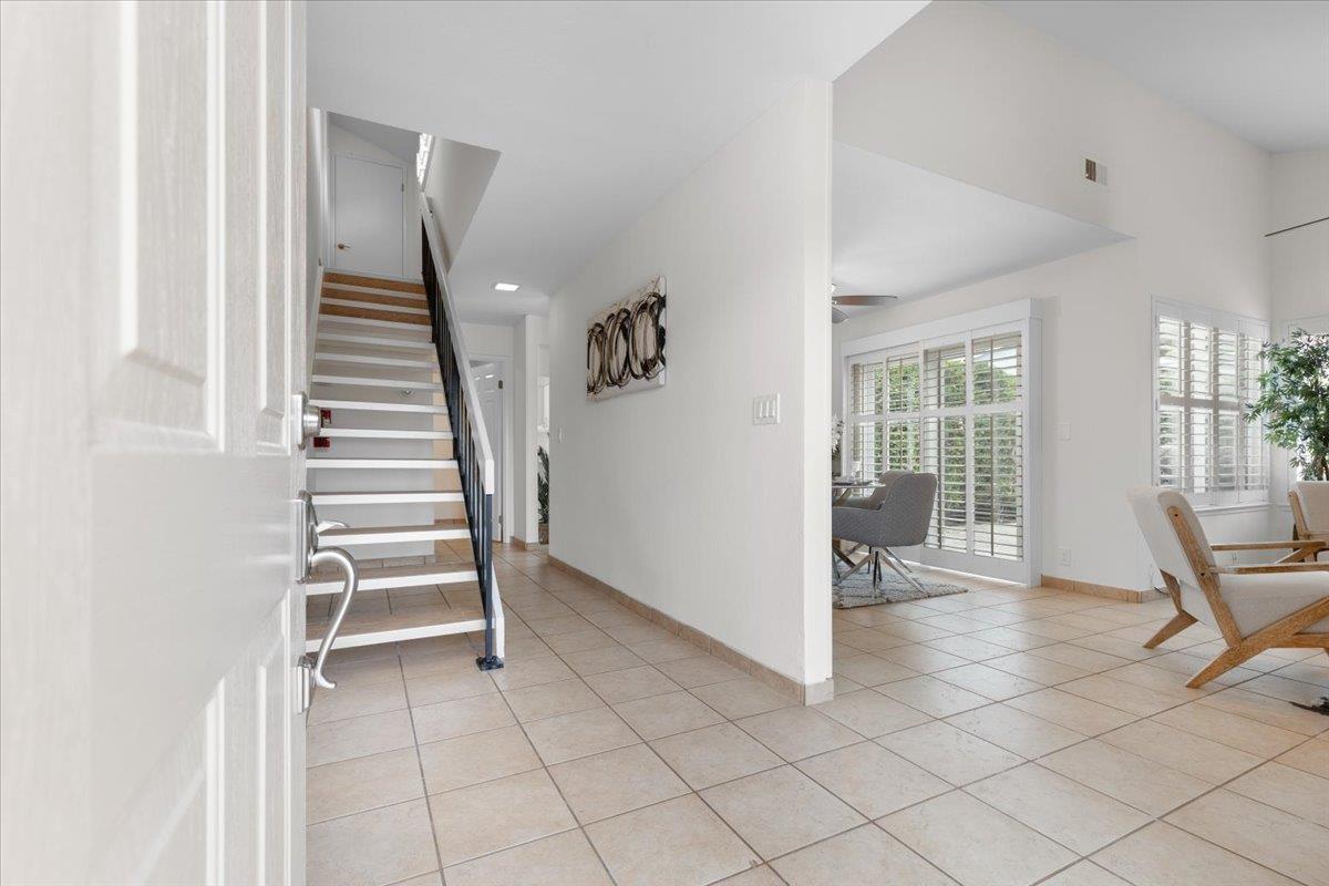 Detail Gallery Image 8 of 44 For 1503 Willowhaven Ct, San Jose,  CA 95126 - 3 Beds | 2 Baths