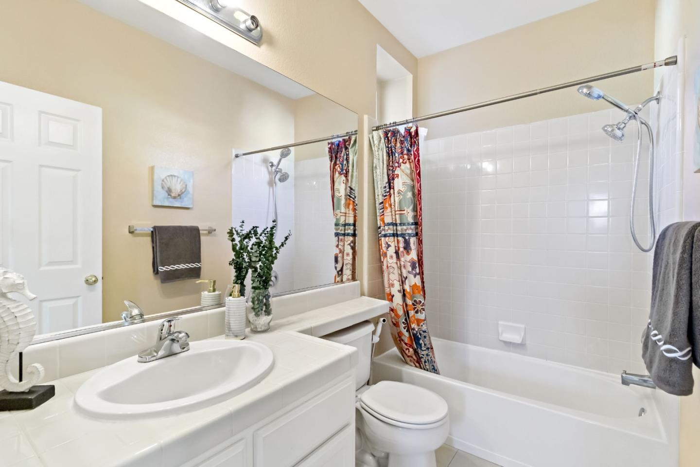 Detail Gallery Image 45 of 59 For 3422 Glenprosen Ct, San Jose,  CA 95148 - 4 Beds | 2/1 Baths