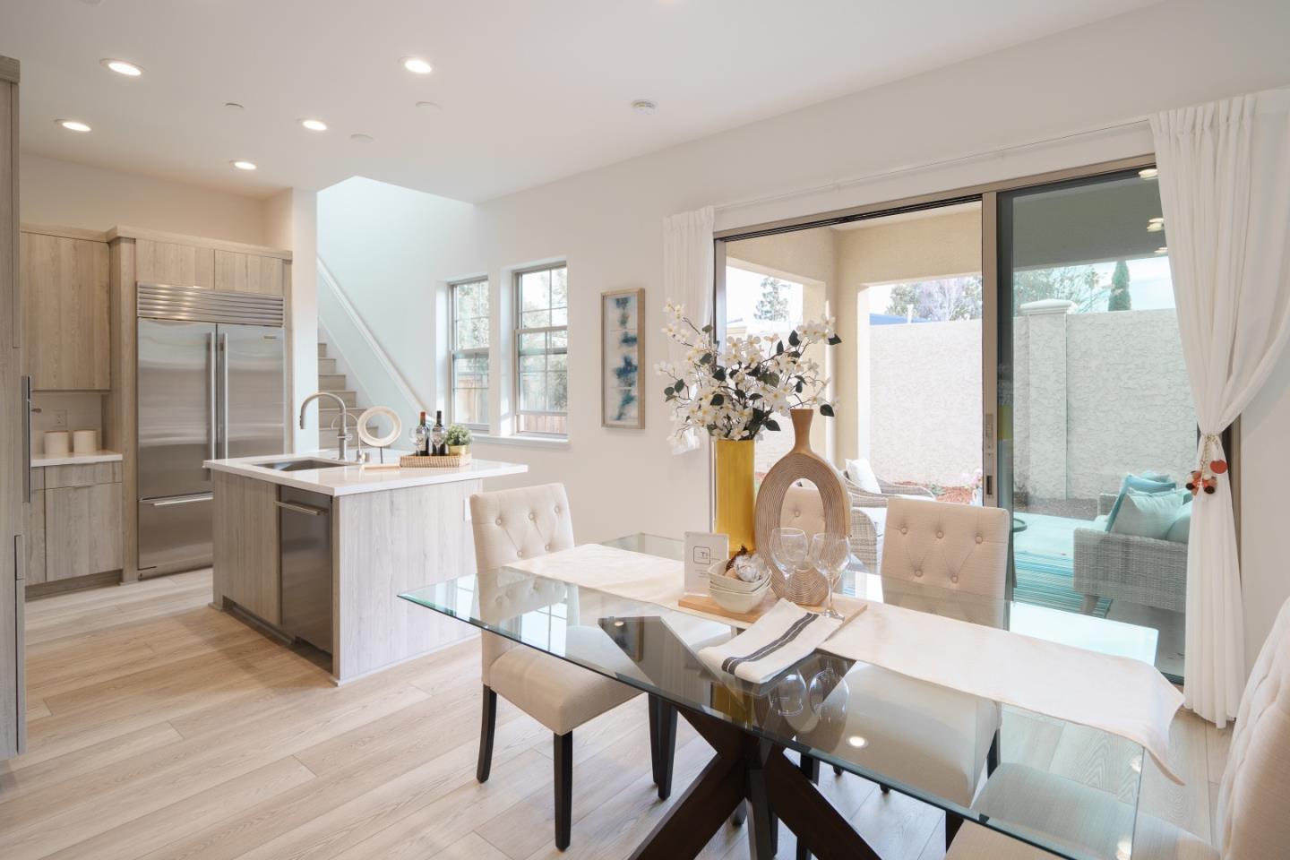 Detail Gallery Image 19 of 53 For 314 Harcot Ter, Sunnyvale,  CA 94085 - 3 Beds | 2/1 Baths