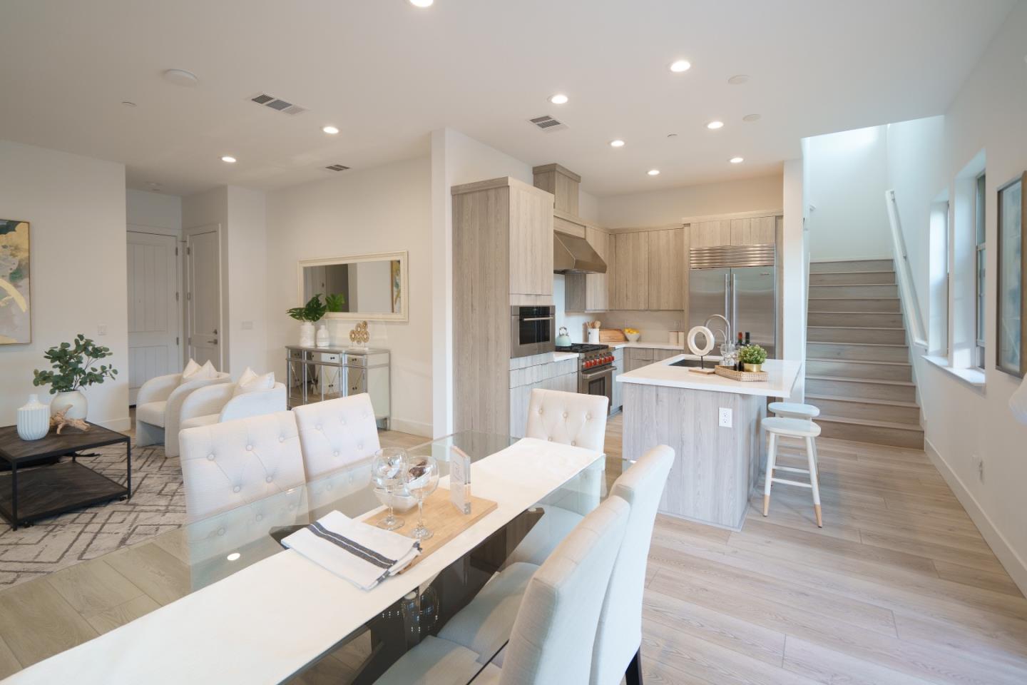 Detail Gallery Image 20 of 53 For 314 Harcot Ter, Sunnyvale,  CA 94085 - 3 Beds | 2/1 Baths