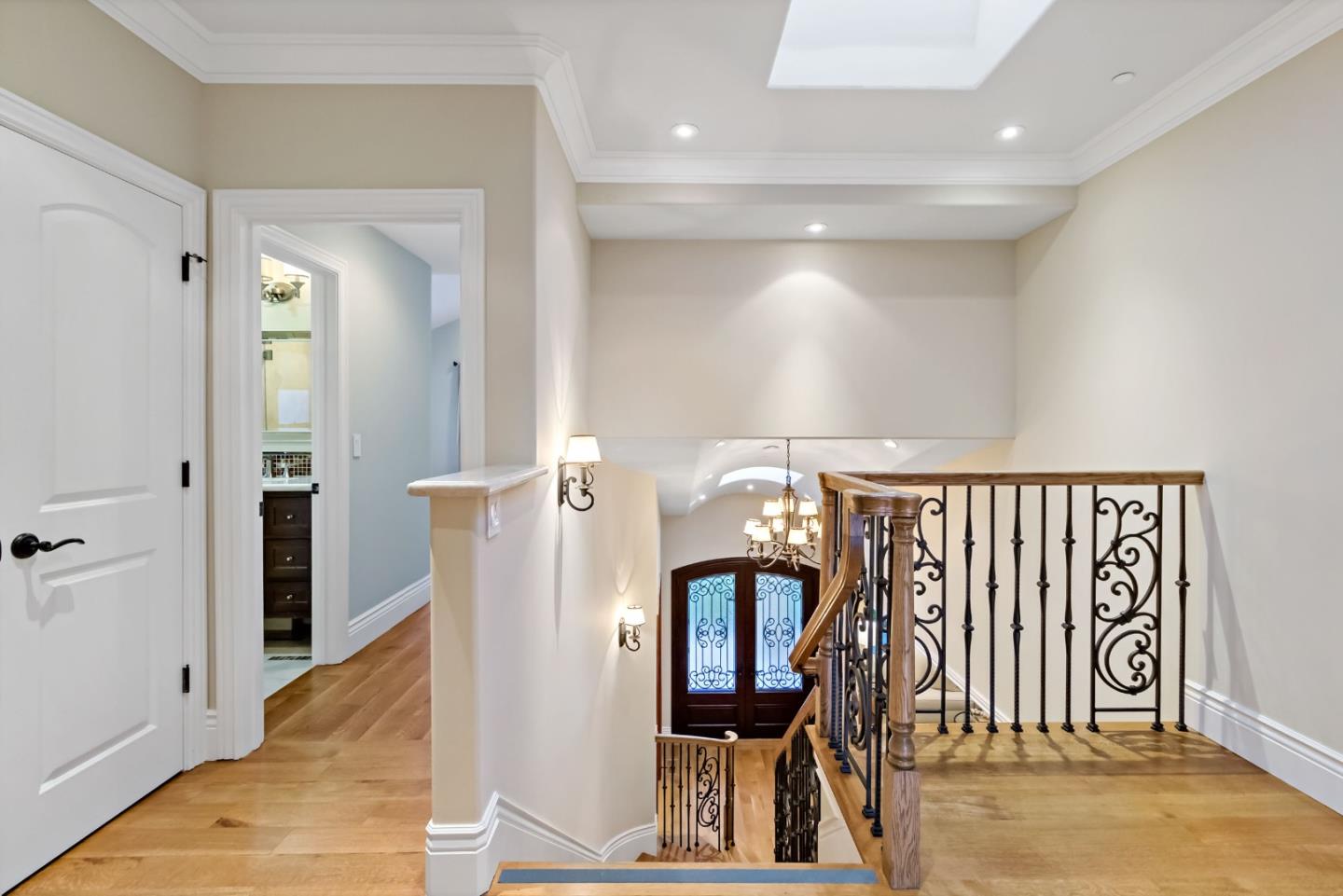 Detail Gallery Image 16 of 41 For 627 Tennyson Ave, Palo Alto,  CA 94301 - 6 Beds | 6/1 Baths