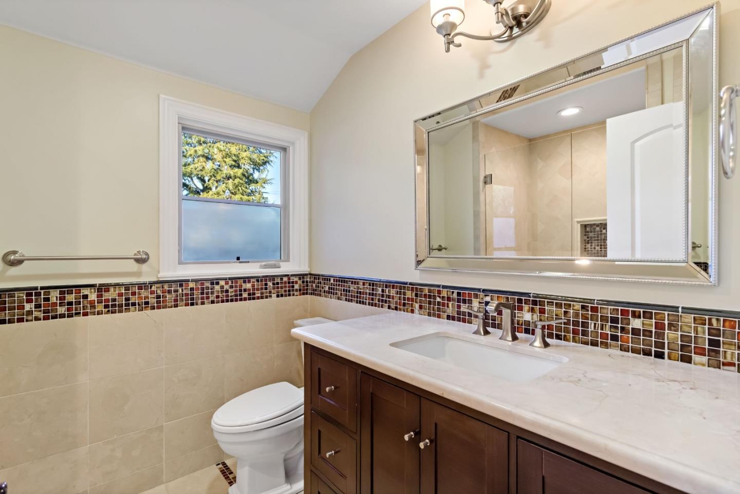 Detail Gallery Image 25 of 41 For 627 Tennyson Ave, Palo Alto,  CA 94301 - 6 Beds | 6/1 Baths