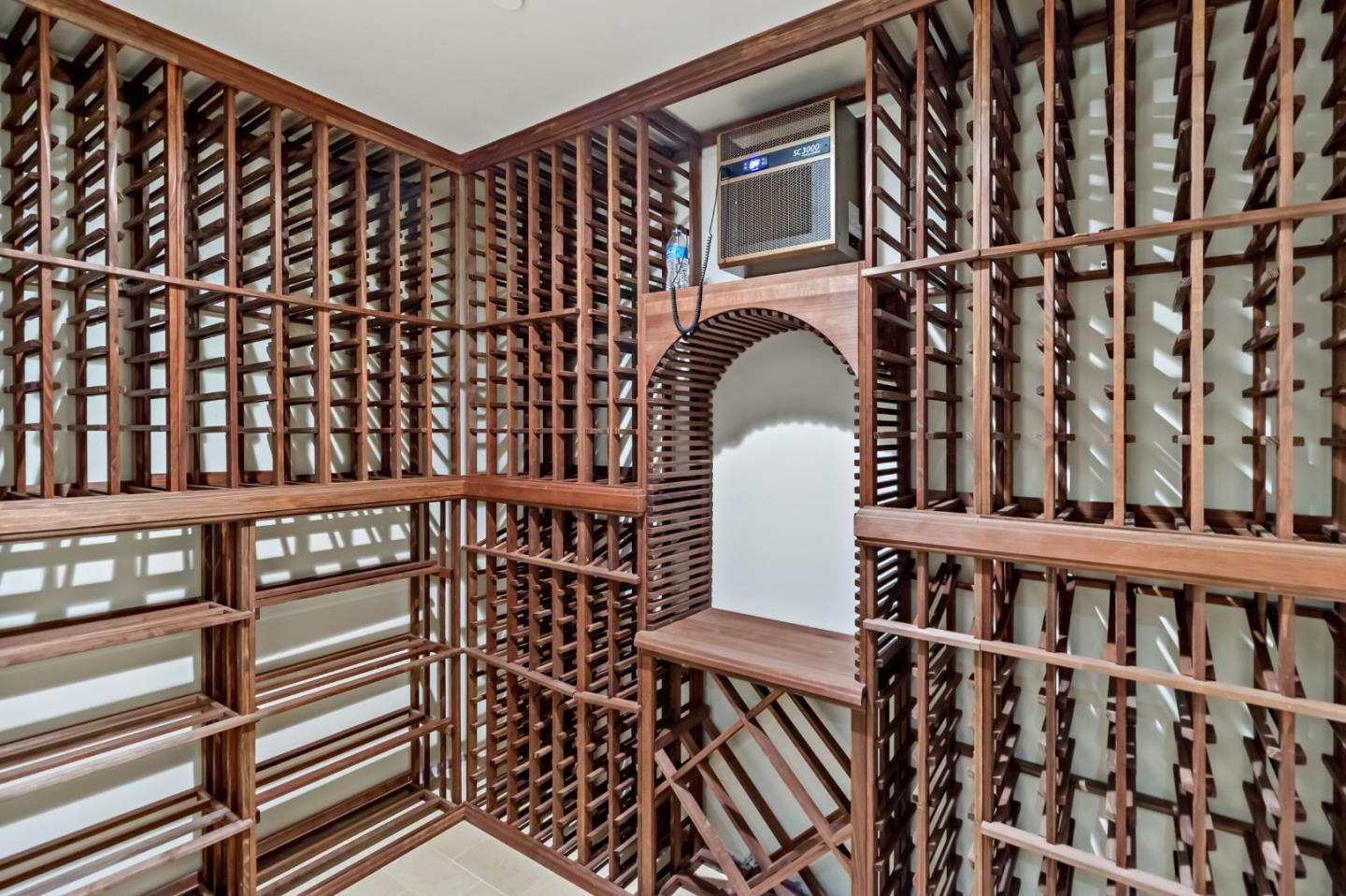 Detail Gallery Image 31 of 41 For 627 Tennyson Ave, Palo Alto,  CA 94301 - 6 Beds | 6/1 Baths