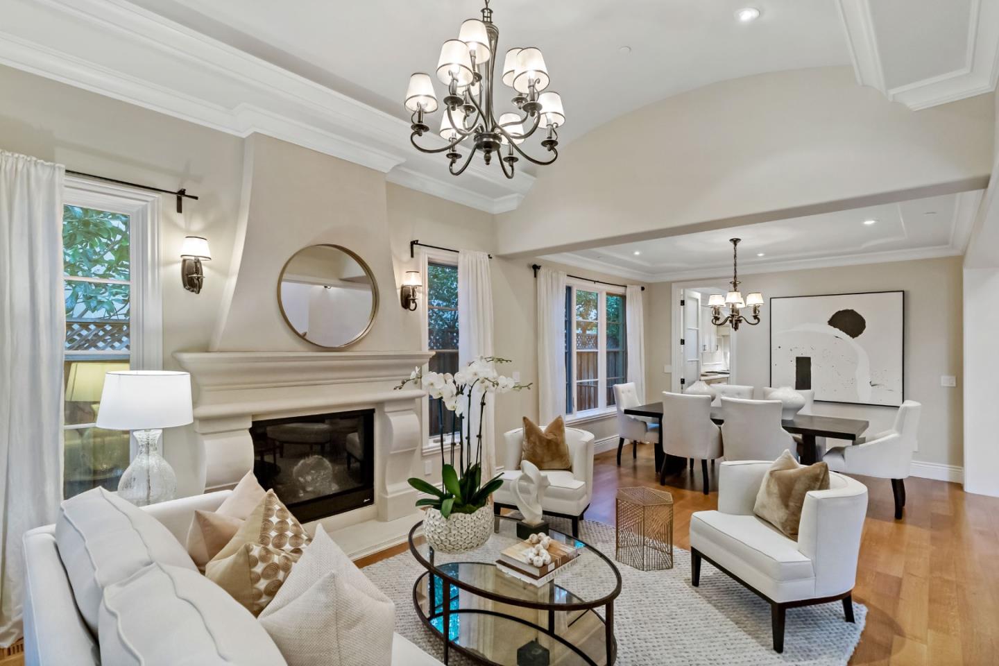 Detail Gallery Image 6 of 41 For 627 Tennyson Ave, Palo Alto,  CA 94301 - 6 Beds | 6/1 Baths