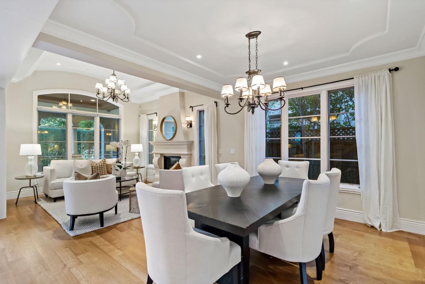 Detail Gallery Image 8 of 41 For 627 Tennyson Ave, Palo Alto,  CA 94301 - 6 Beds | 6/1 Baths