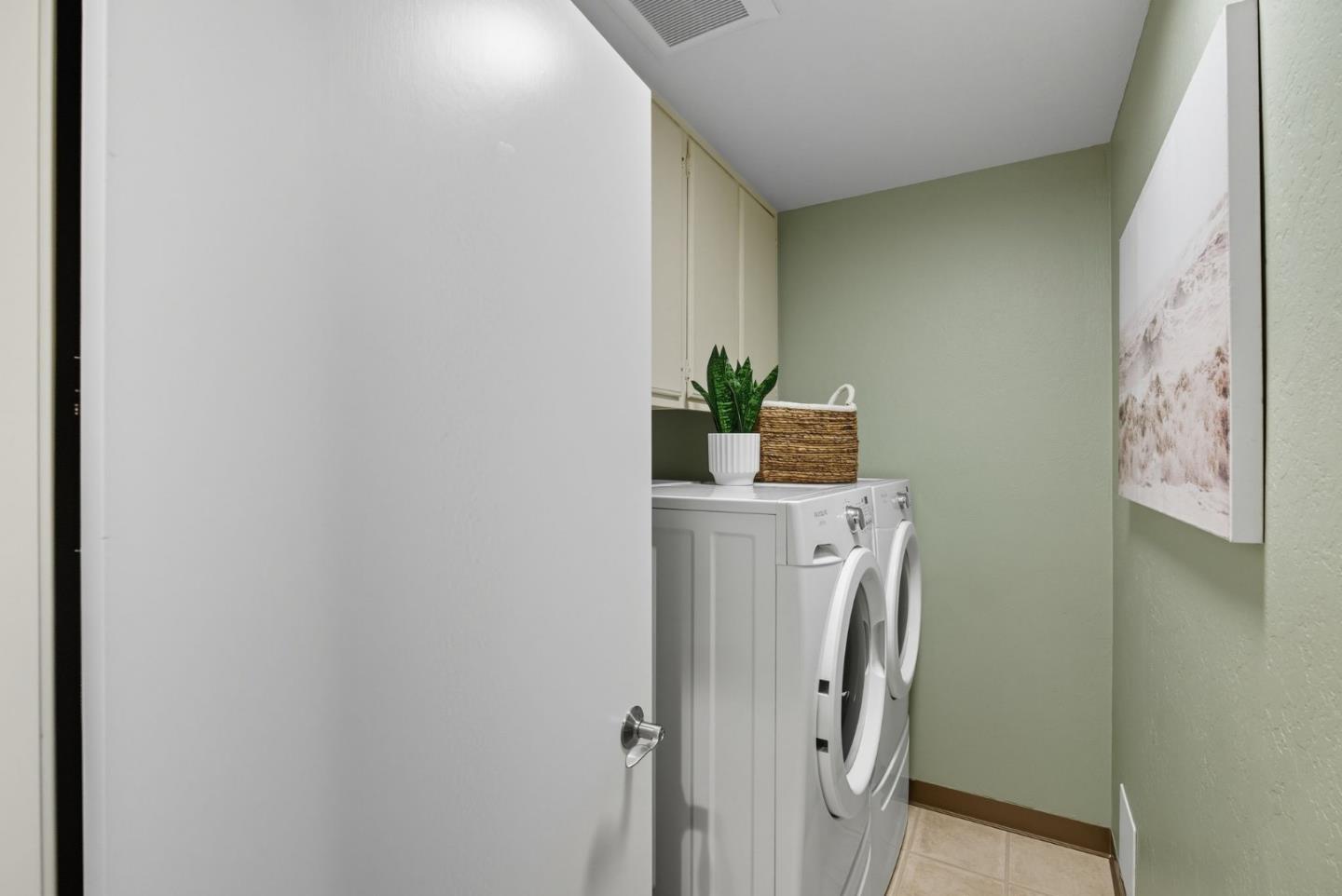 Detail Gallery Image 21 of 34 For 8030 Pinot Noir Ct, San Jose,  CA 95135 - 2 Beds | 2 Baths