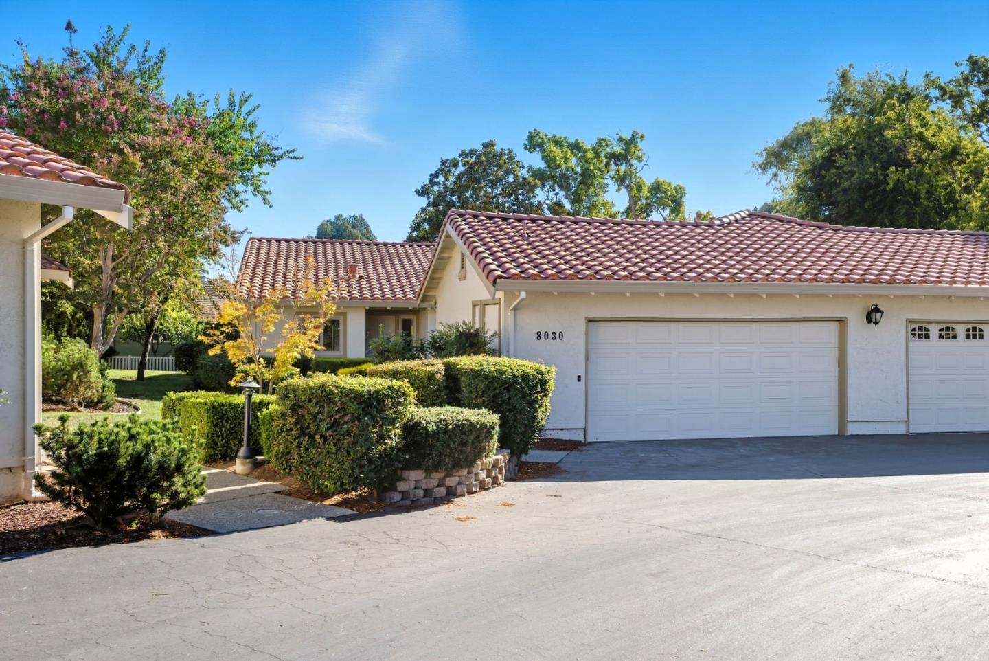 Detail Gallery Image 3 of 34 For 8030 Pinot Noir Ct, San Jose,  CA 95135 - 2 Beds | 2 Baths