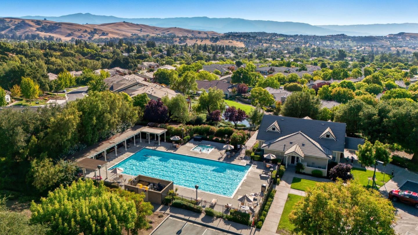 Detail Gallery Image 34 of 34 For 8030 Pinot Noir Ct, San Jose,  CA 95135 - 2 Beds | 2 Baths