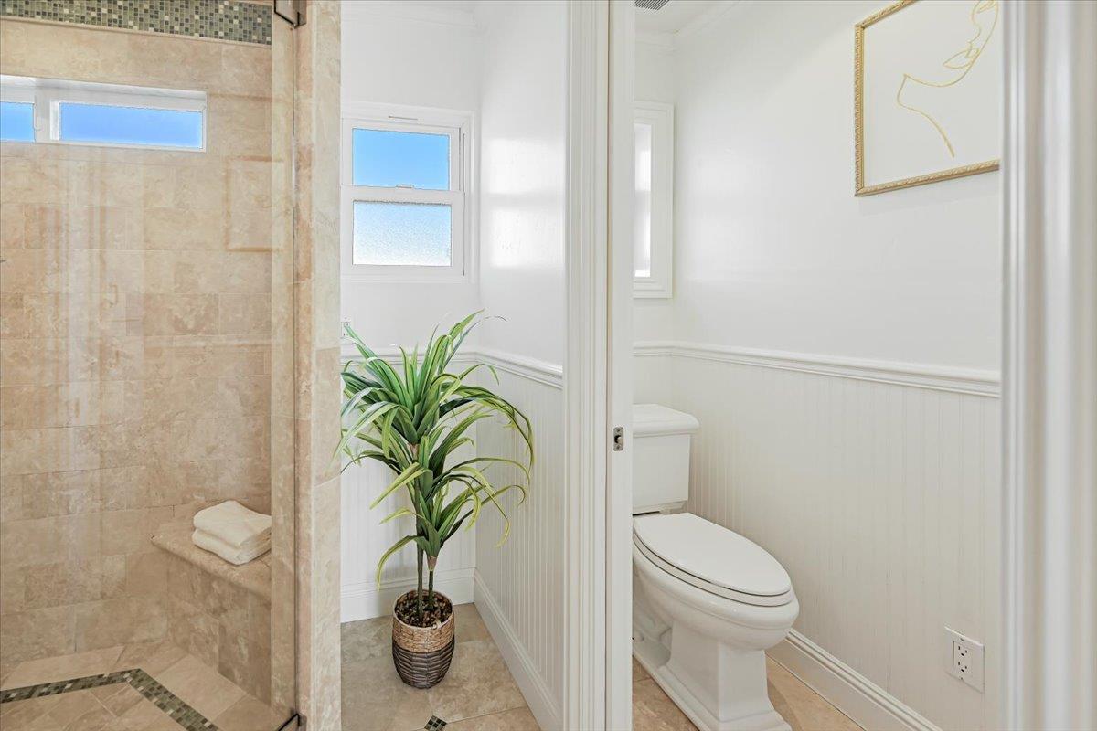 Detail Gallery Image 26 of 61 For 131 Northampton Ln, Belmont,  CA 94002 - 4 Beds | 2/1 Baths