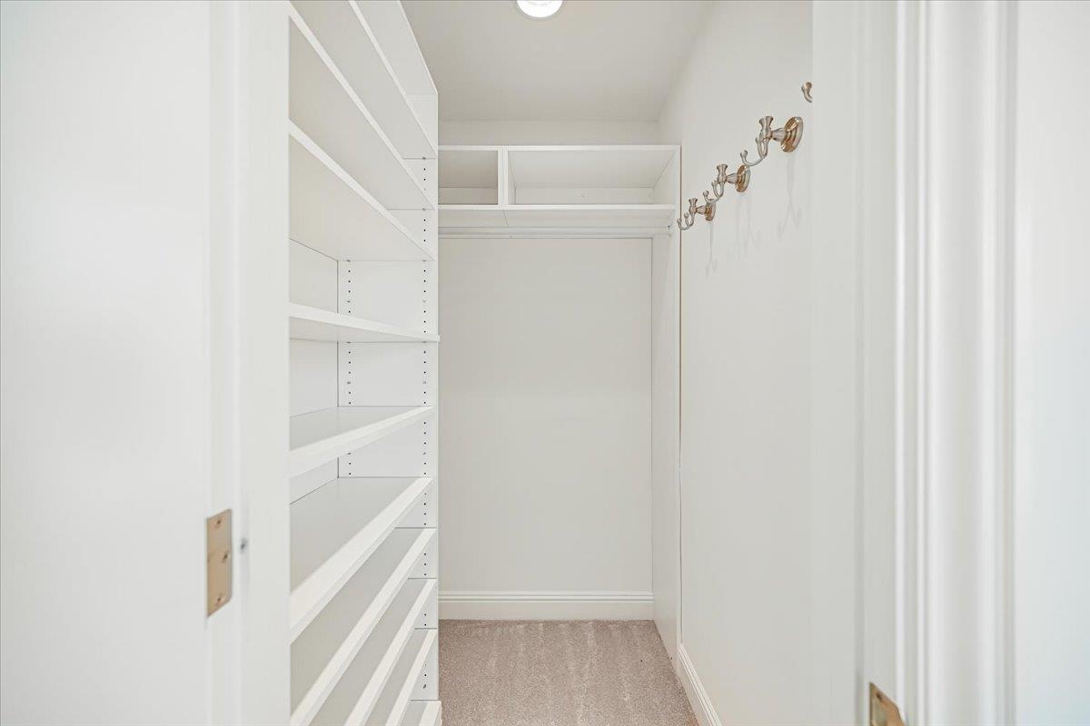 Detail Gallery Image 43 of 61 For 131 Northampton Ln, Belmont,  CA 94002 - 4 Beds | 2/1 Baths