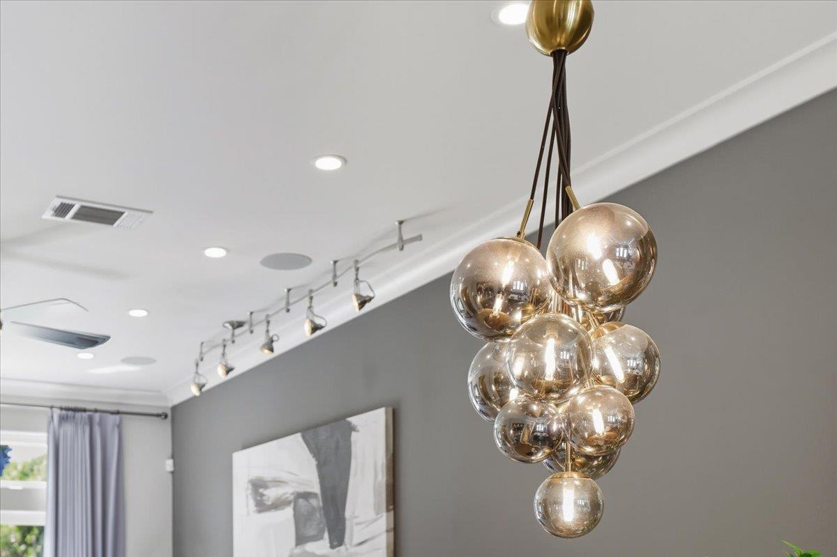 Detail Gallery Image 18 of 49 For 1956 Montecito Ave, Mountain View,  CA 94043 - 3 Beds | 2/1 Baths