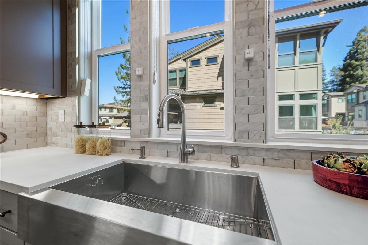 Detail Gallery Image 20 of 49 For 1956 Montecito Ave, Mountain View,  CA 94043 - 3 Beds | 2/1 Baths