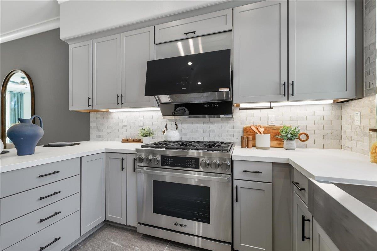 Detail Gallery Image 21 of 49 For 1956 Montecito Ave, Mountain View,  CA 94043 - 3 Beds | 2/1 Baths