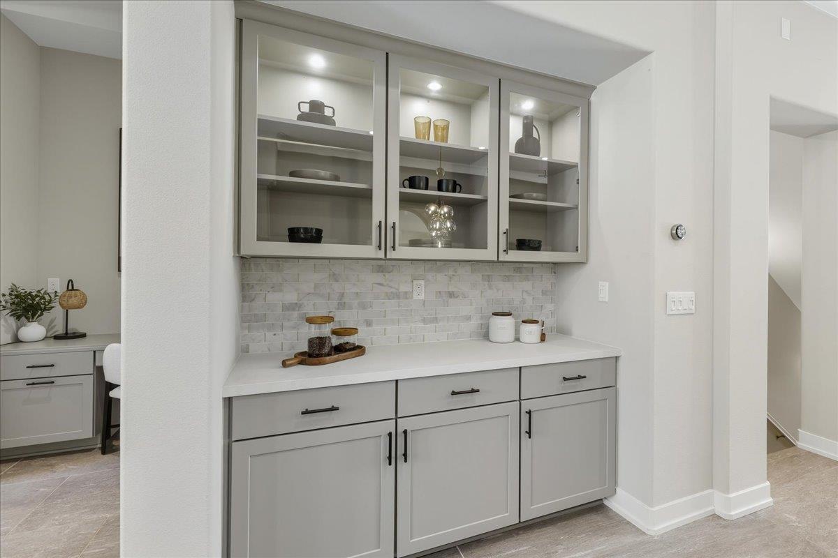 Detail Gallery Image 24 of 49 For 1956 Montecito Ave, Mountain View,  CA 94043 - 3 Beds | 2/1 Baths