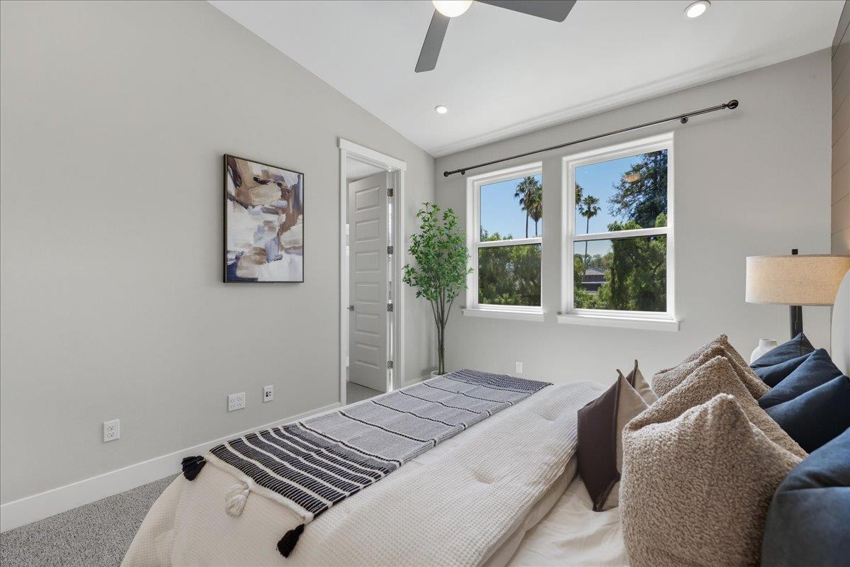 Detail Gallery Image 31 of 49 For 1956 Montecito Ave, Mountain View,  CA 94043 - 3 Beds | 2/1 Baths