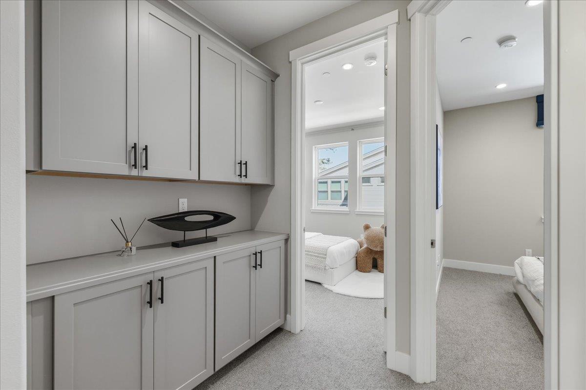 Detail Gallery Image 36 of 49 For 1956 Montecito Ave, Mountain View,  CA 94043 - 3 Beds | 2/1 Baths