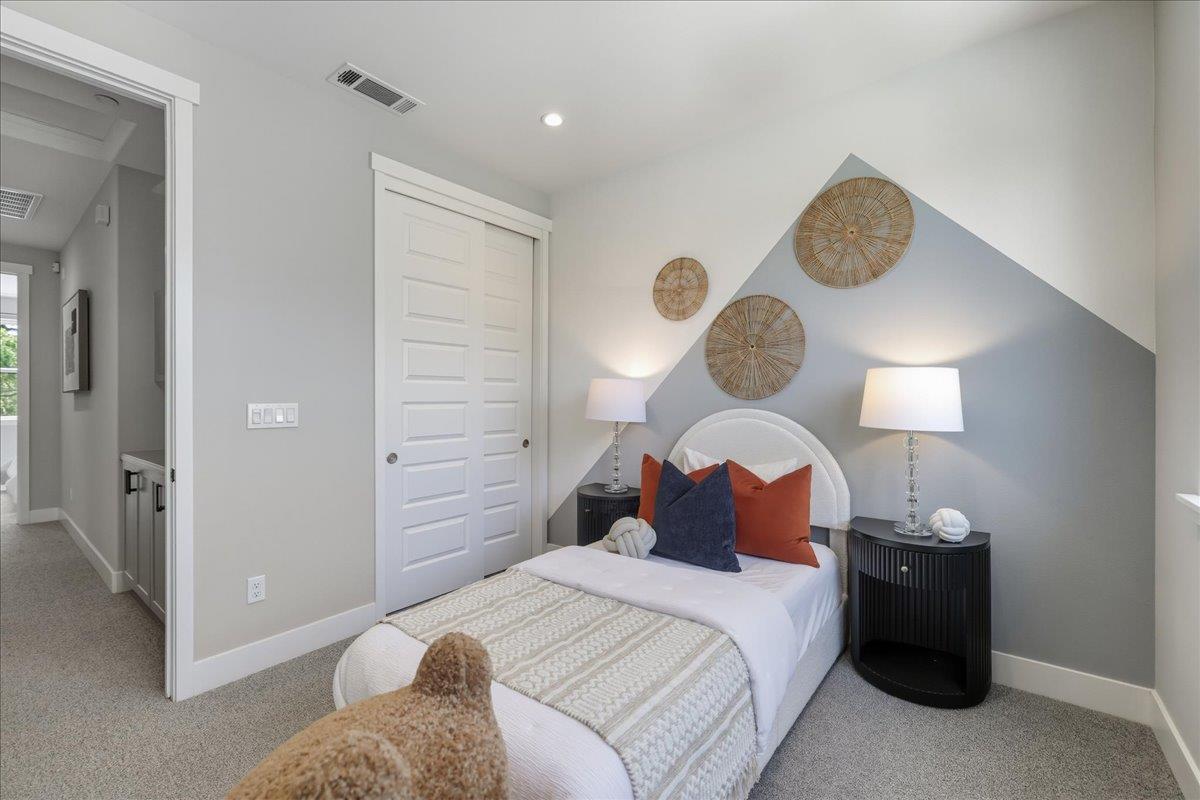 Detail Gallery Image 38 of 49 For 1956 Montecito Ave, Mountain View,  CA 94043 - 3 Beds | 2/1 Baths