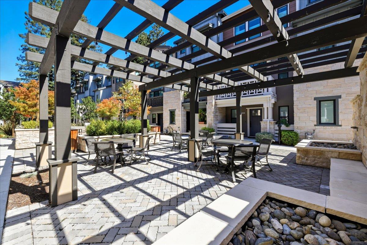 Detail Gallery Image 44 of 49 For 1956 Montecito Ave, Mountain View,  CA 94043 - 3 Beds | 2/1 Baths