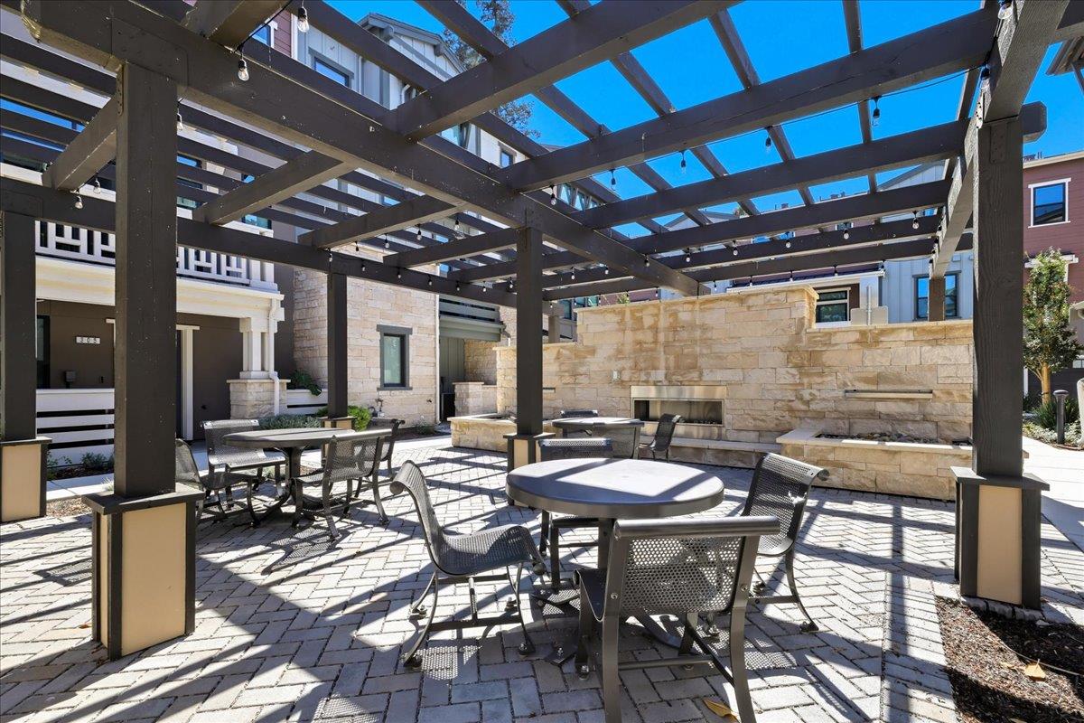 Detail Gallery Image 46 of 49 For 1956 Montecito Ave, Mountain View,  CA 94043 - 3 Beds | 2/1 Baths