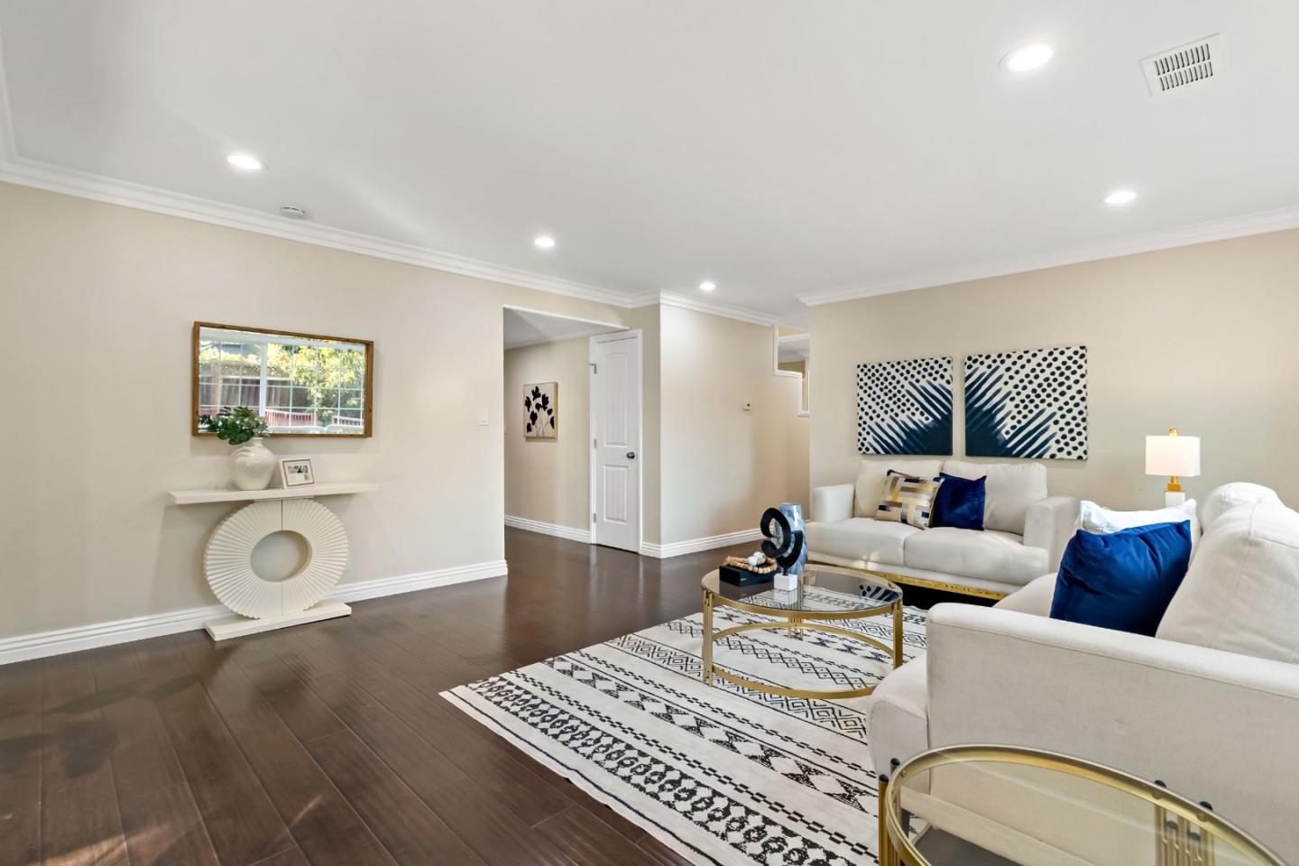 Detail Gallery Image 14 of 58 For 3843 Yerba Buena Ave, San Jose,  CA 95121 - 4 Beds | 3 Baths