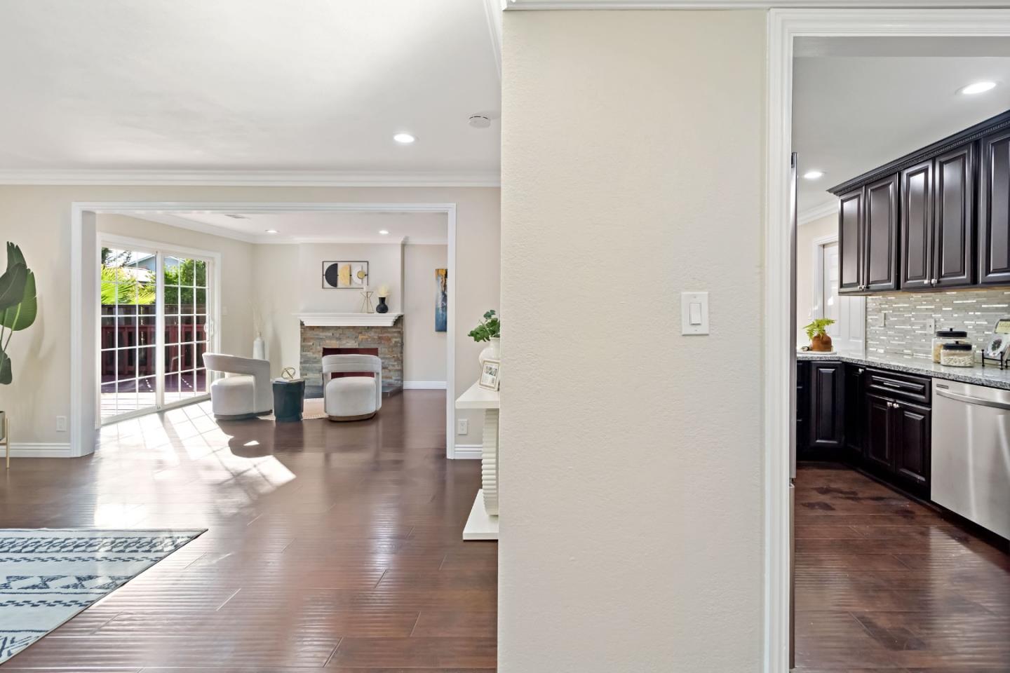 Detail Gallery Image 21 of 58 For 3843 Yerba Buena Ave, San Jose,  CA 95121 - 4 Beds | 3 Baths