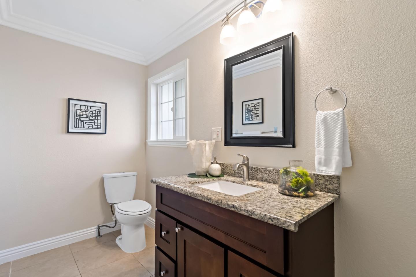 Detail Gallery Image 37 of 58 For 3843 Yerba Buena Ave, San Jose,  CA 95121 - 4 Beds | 3 Baths