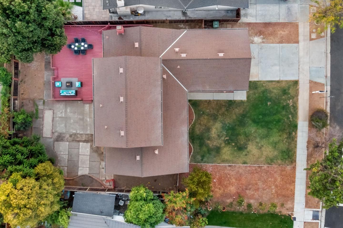 Detail Gallery Image 52 of 58 For 3843 Yerba Buena Ave, San Jose,  CA 95121 - 4 Beds | 3 Baths