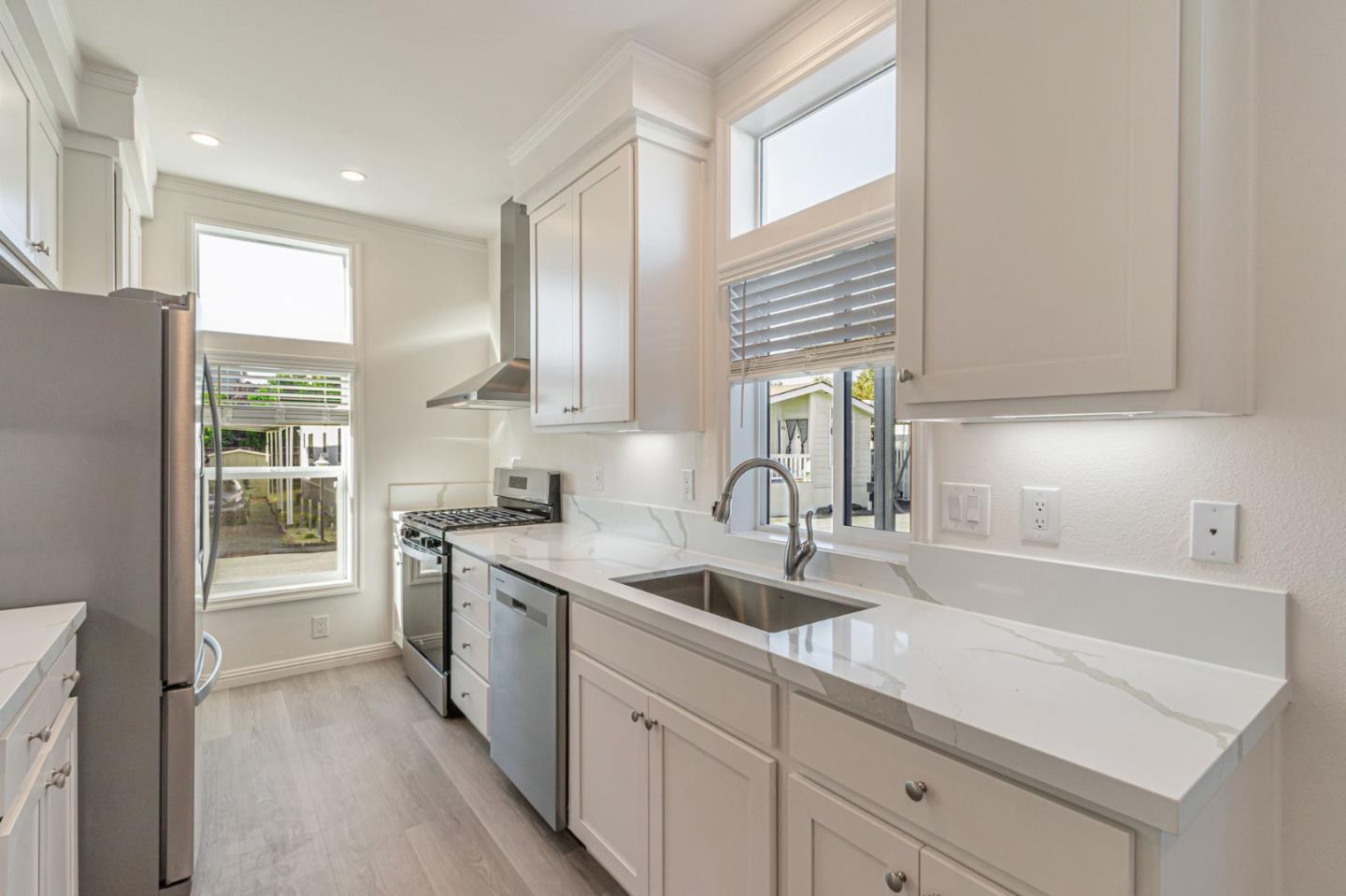 Detail Gallery Image 11 of 47 For 2150 Almaden Rd Rd #147,  San Jose,  CA 95125 - 3 Beds | 2 Baths