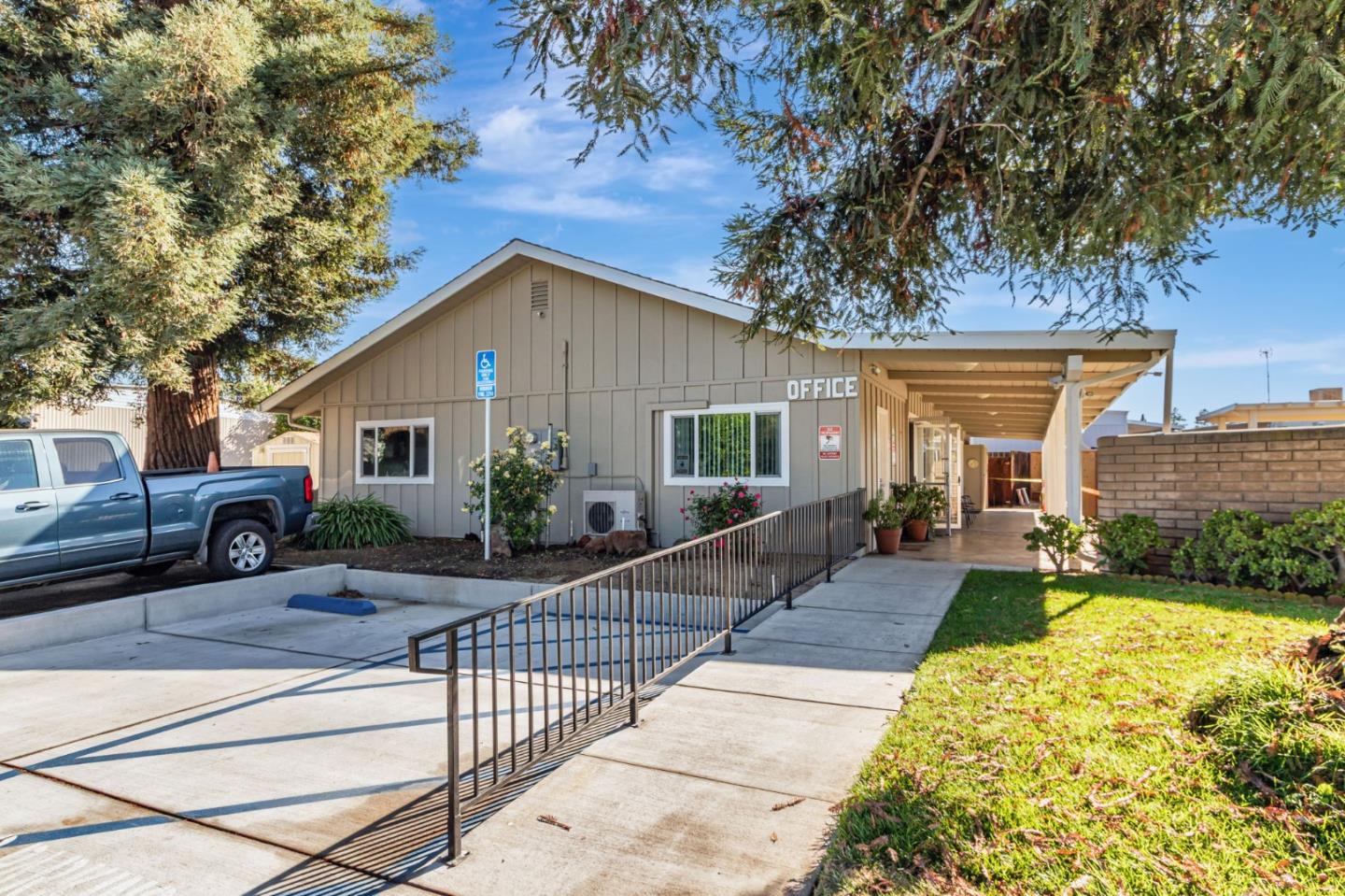 Detail Gallery Image 36 of 47 For 2150 Almaden Rd Rd #147,  San Jose,  CA 95125 - 3 Beds | 2 Baths