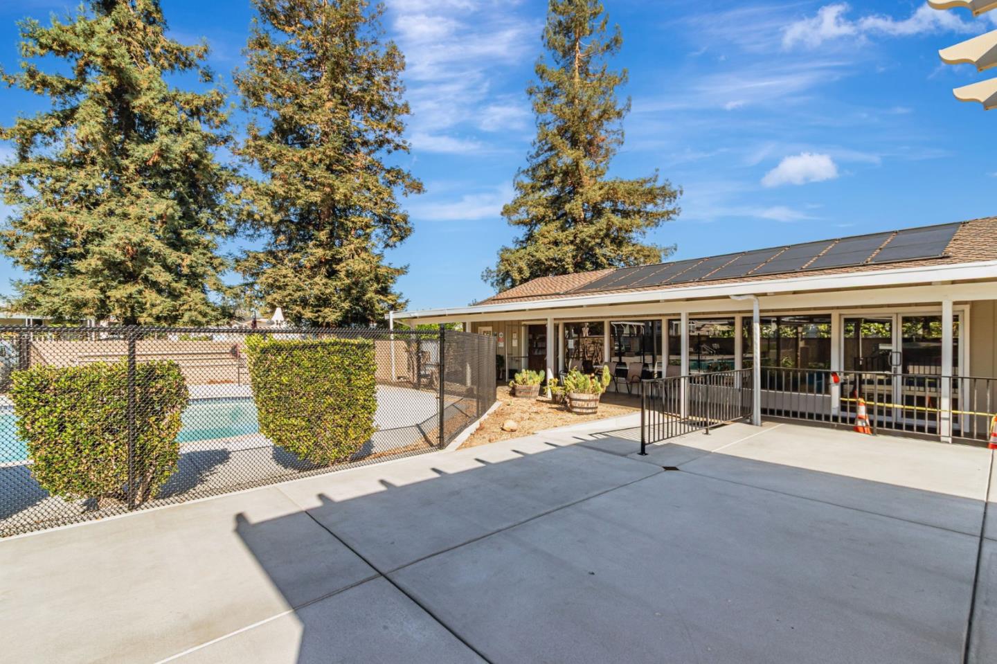 Detail Gallery Image 42 of 47 For 2150 Almaden Rd Rd #147,  San Jose,  CA 95125 - 3 Beds | 2 Baths