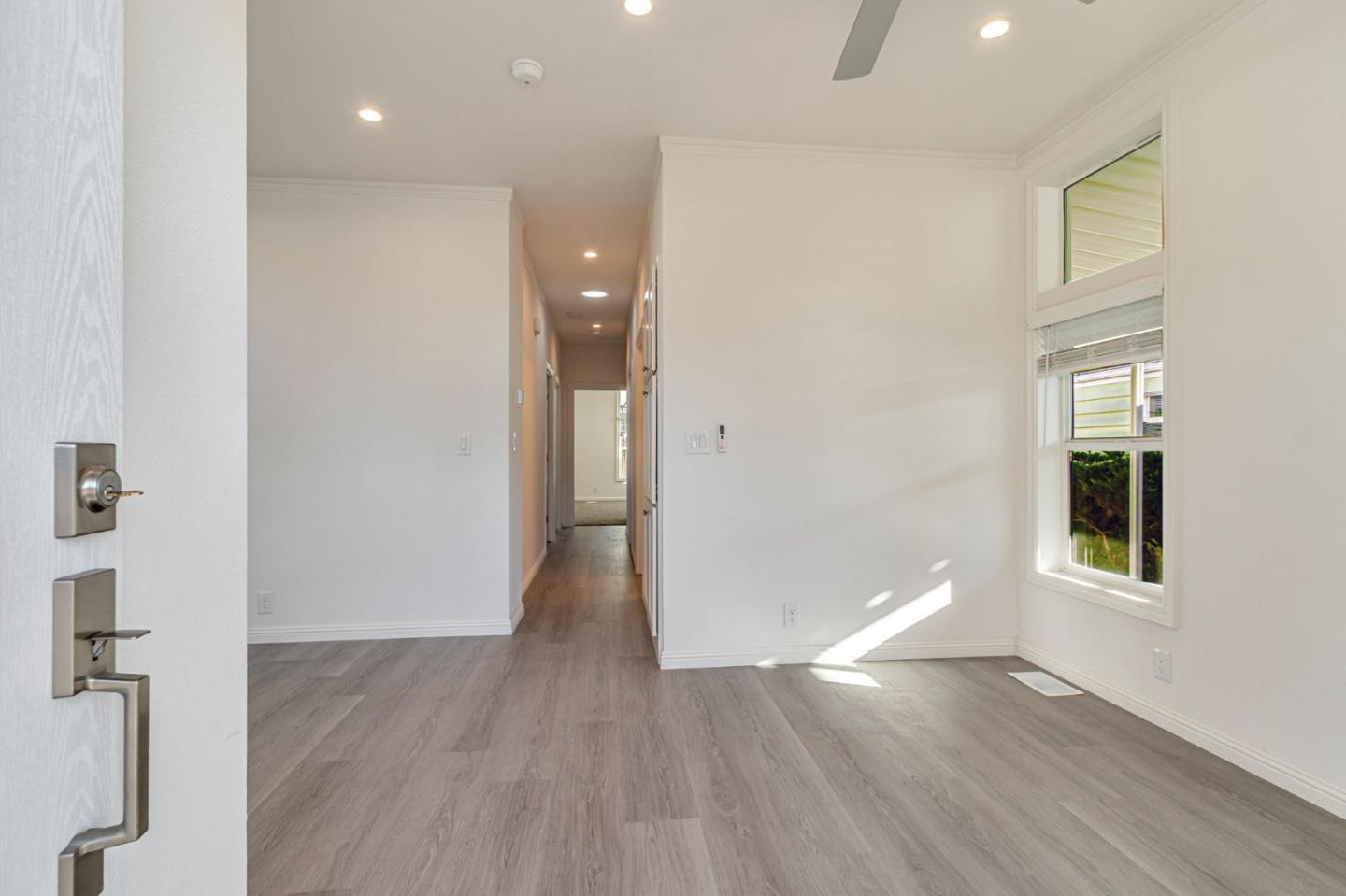 Detail Gallery Image 5 of 47 For 2150 Almaden Rd Rd #147,  San Jose,  CA 95125 - 3 Beds | 2 Baths