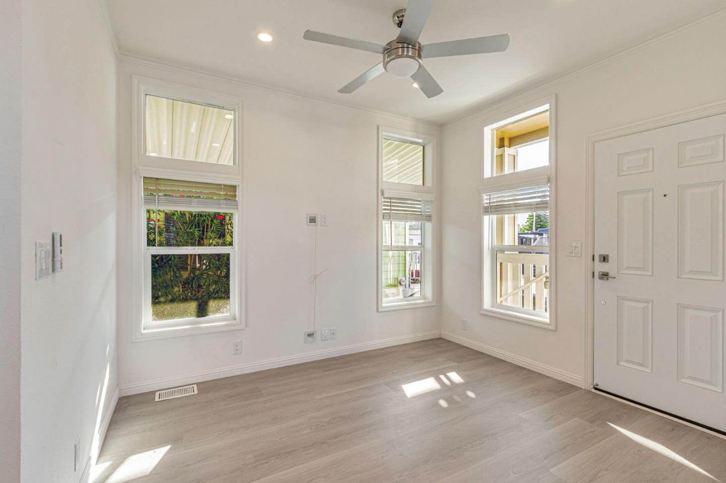 Detail Gallery Image 6 of 47 For 2150 Almaden Rd Rd #147,  San Jose,  CA 95125 - 3 Beds | 2 Baths