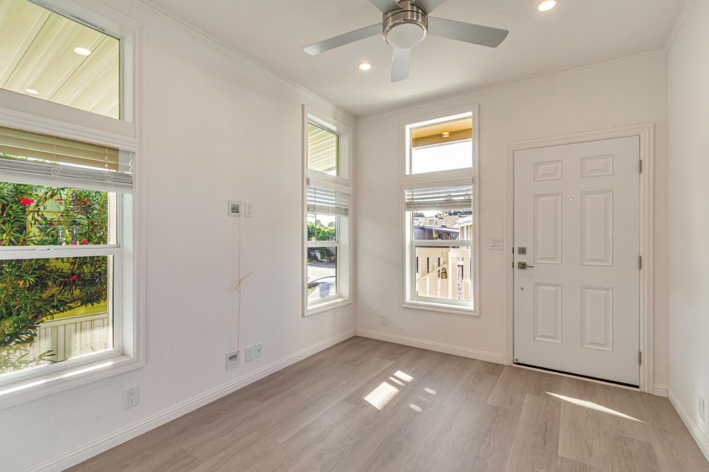 Detail Gallery Image 7 of 47 For 2150 Almaden Rd Rd #147,  San Jose,  CA 95125 - 3 Beds | 2 Baths