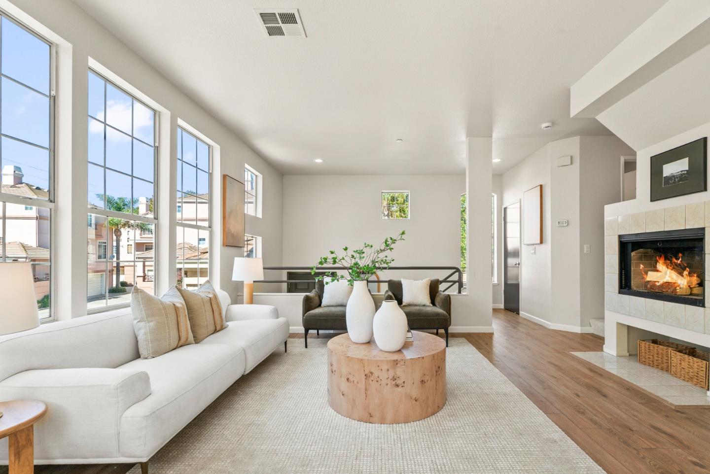 Detail Gallery Image 10 of 44 For 392 Terra Mesa Way, Milpitas,  CA 95035 - 3 Beds | 2/1 Baths