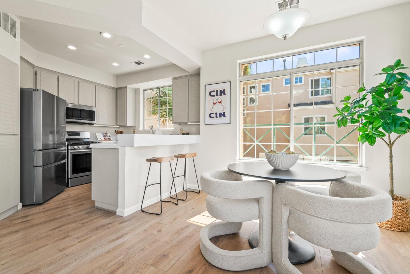 Detail Gallery Image 15 of 44 For 392 Terra Mesa Way, Milpitas,  CA 95035 - 3 Beds | 2/1 Baths