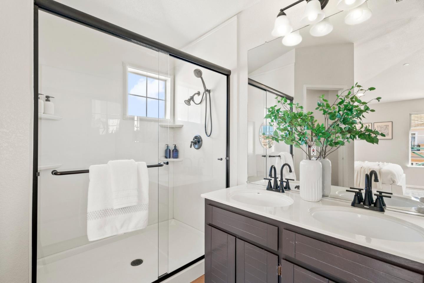 Detail Gallery Image 32 of 44 For 392 Terra Mesa Way, Milpitas,  CA 95035 - 3 Beds | 2/1 Baths