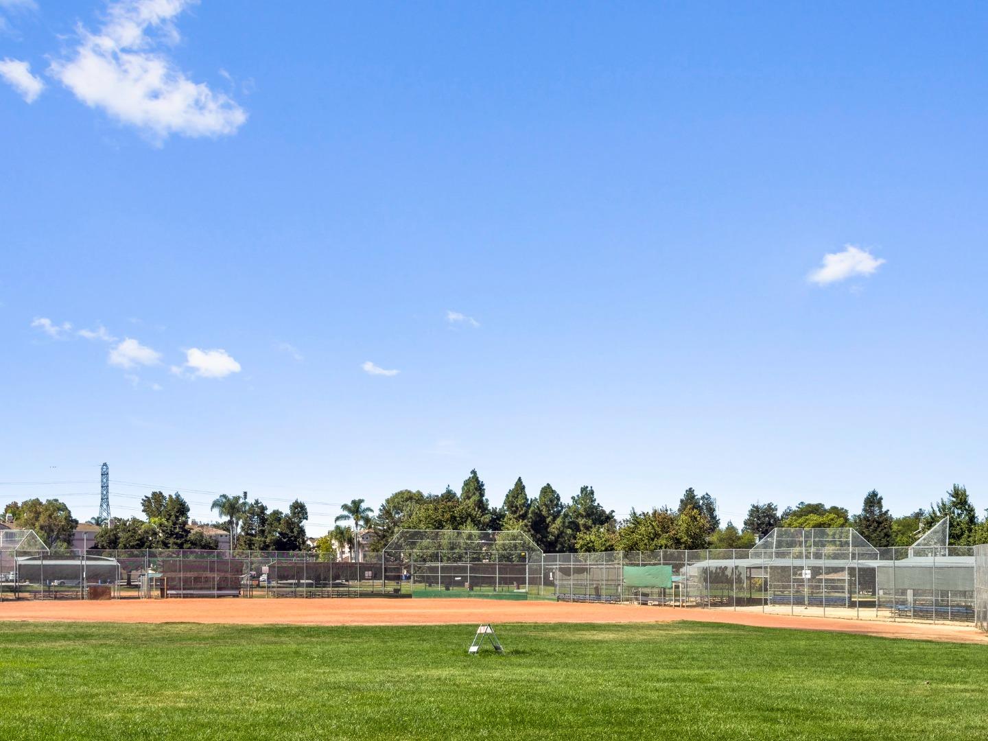 Detail Gallery Image 42 of 44 For 392 Terra Mesa Way, Milpitas,  CA 95035 - 3 Beds | 2/1 Baths