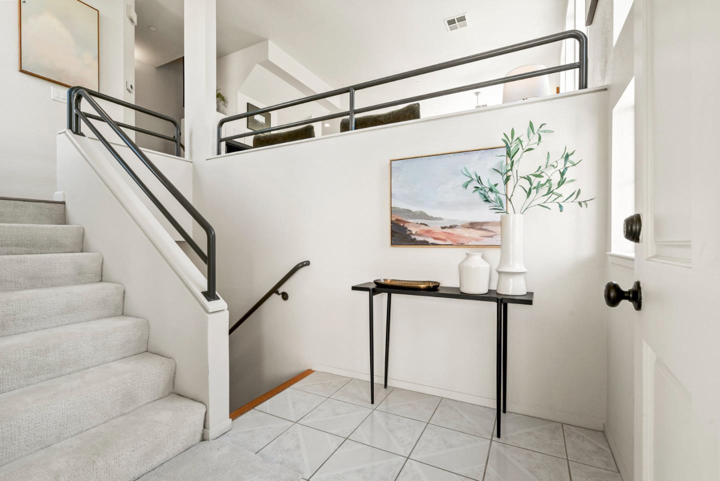 Detail Gallery Image 7 of 44 For 392 Terra Mesa Way, Milpitas,  CA 95035 - 3 Beds | 2/1 Baths