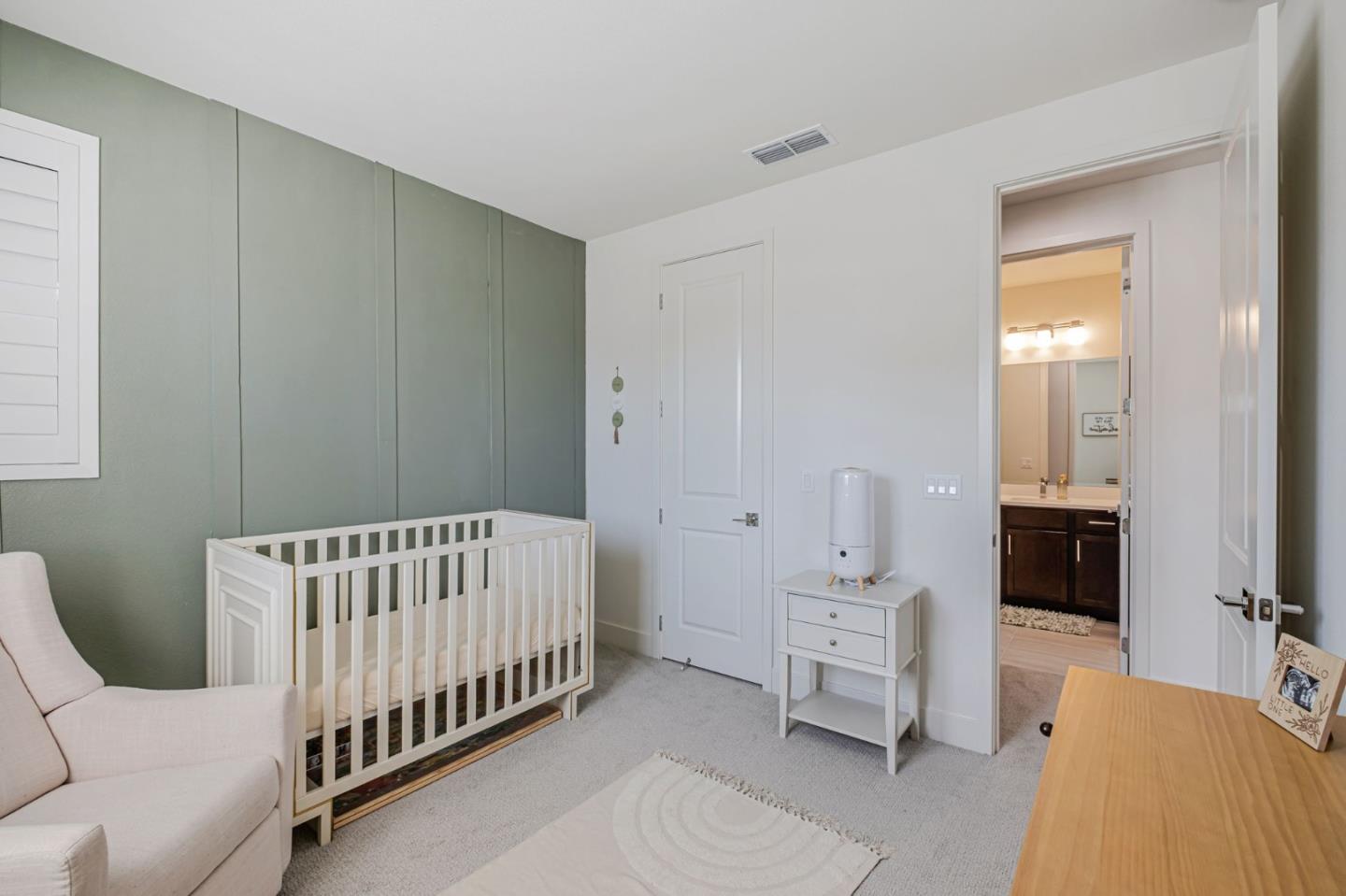 Detail Gallery Image 27 of 43 For 117 Haven Cir, Pleasant Hill,  CA 94523 - 4 Beds | 4/1 Baths