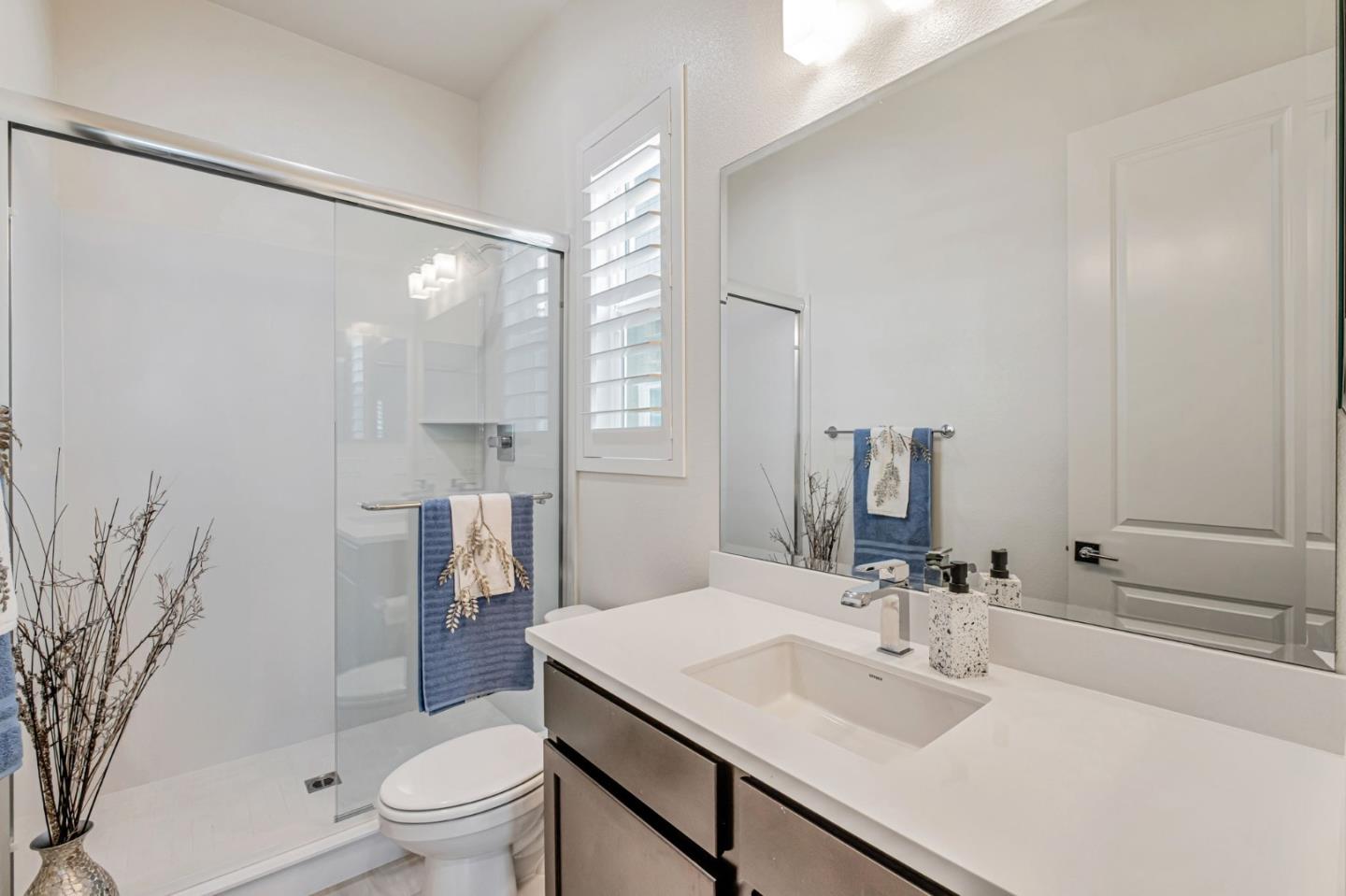 Detail Gallery Image 30 of 43 For 117 Haven Cir, Pleasant Hill,  CA 94523 - 4 Beds | 4/1 Baths