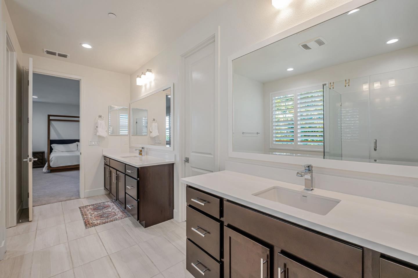Detail Gallery Image 34 of 43 For 117 Haven Cir, Pleasant Hill,  CA 94523 - 4 Beds | 4/1 Baths