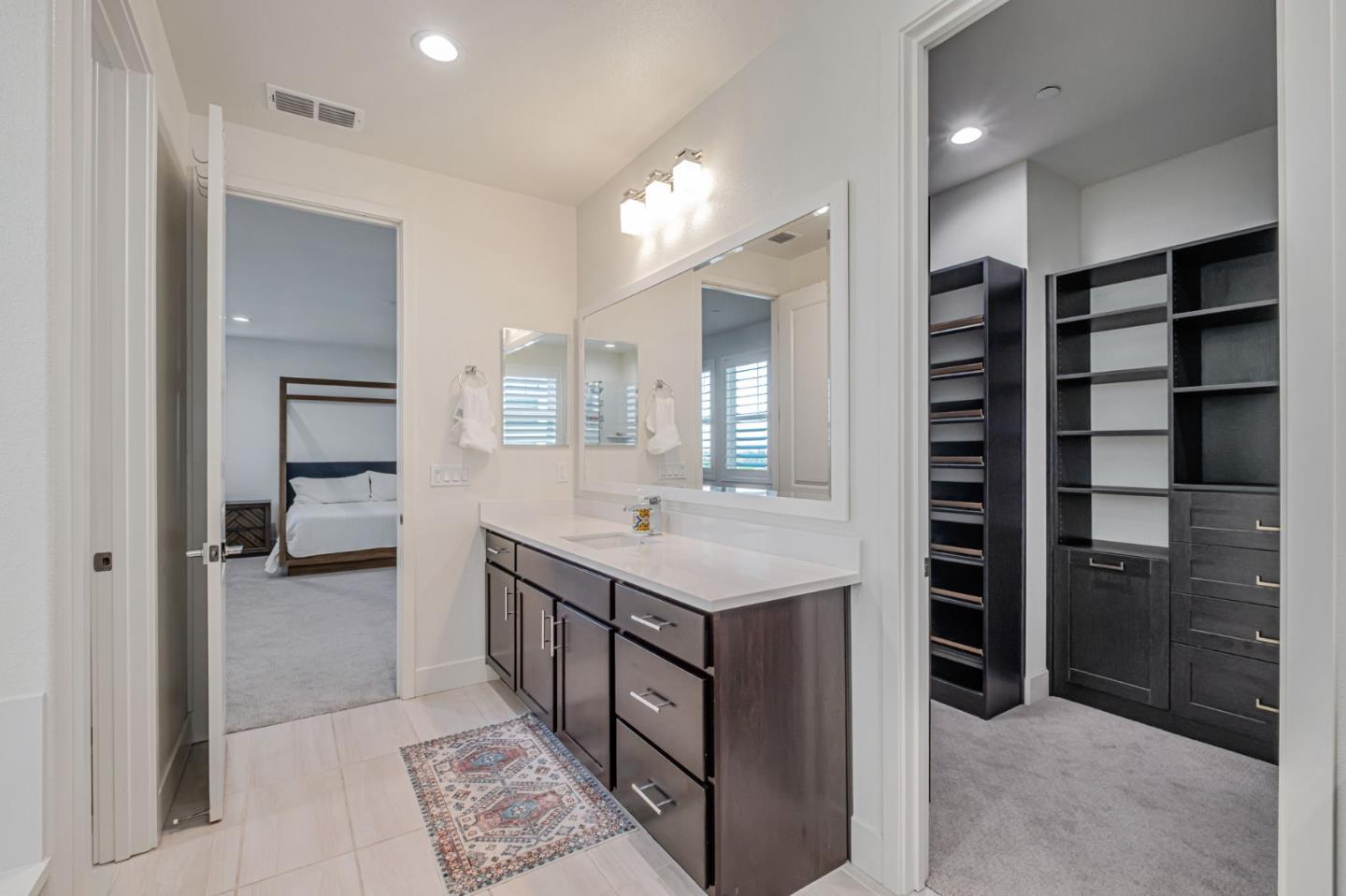 Detail Gallery Image 35 of 43 For 117 Haven Cir, Pleasant Hill,  CA 94523 - 4 Beds | 4/1 Baths