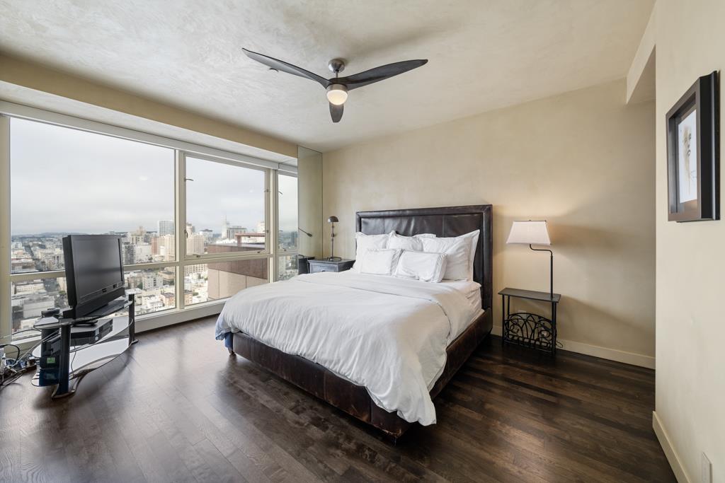 Detail Gallery Image 12 of 64 For 333 Bush St #3901,  San Francisco,  CA 94104 - 2 Beds | 2 Baths