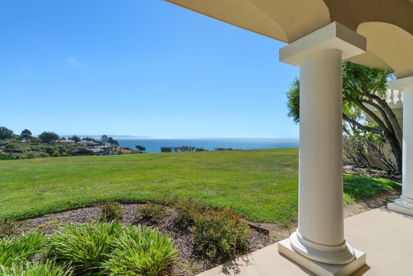 Detail Gallery Image 15 of 119 For 112 Holiday Dr, La Selva Beach,  CA 95076 - 7 Beds | 6/1 Baths