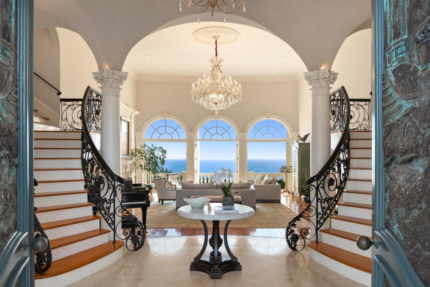 Detail Gallery Image 29 of 119 For 112 Holiday Dr, La Selva Beach,  CA 95076 - 7 Beds | 6/1 Baths