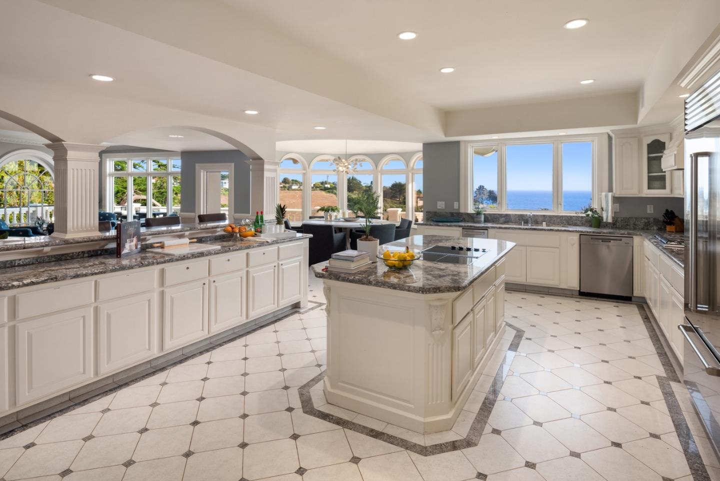 Detail Gallery Image 38 of 119 For 112 Holiday Dr, La Selva Beach,  CA 95076 - 7 Beds | 6/1 Baths