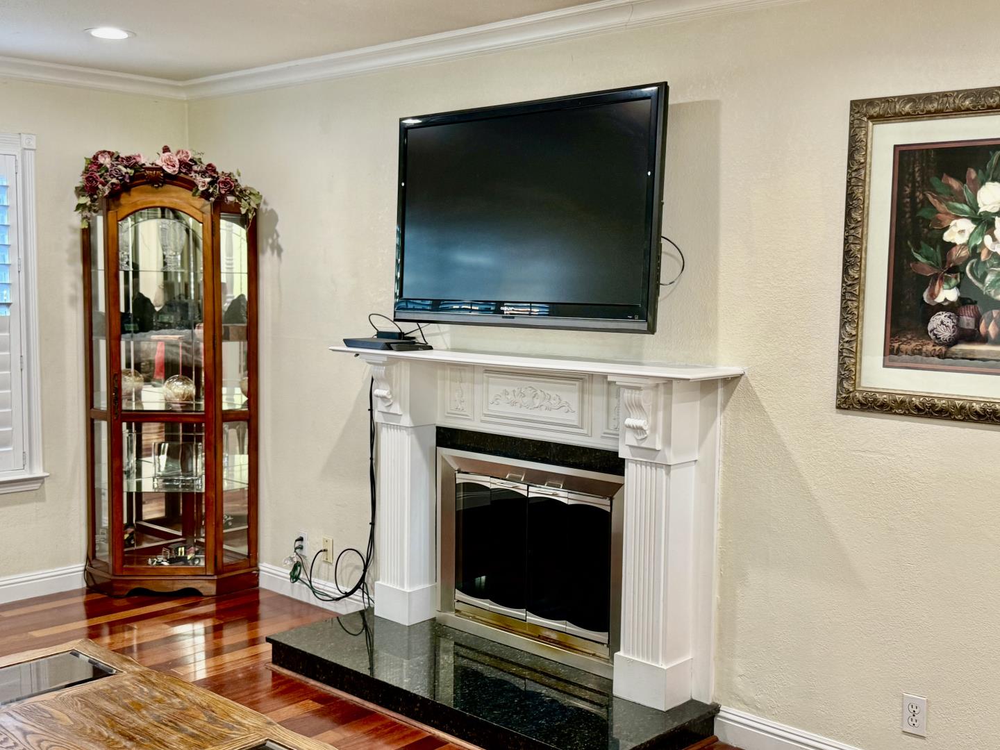 Detail Gallery Image 9 of 42 For 5736 Silver Leaf Rd, San Jose,  CA 95138 - 4 Beds | 2/1 Baths