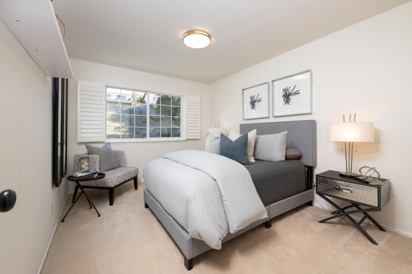 Detail Gallery Image 18 of 41 For 2860 Wakefield Dr, Belmont,  CA 94002 - 4 Beds | 2/1 Baths